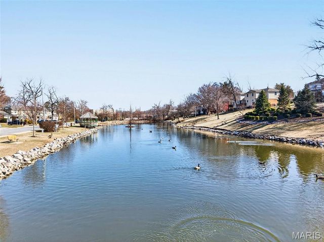 9137 Wrenwood Lane, Brentwood, MO 63144