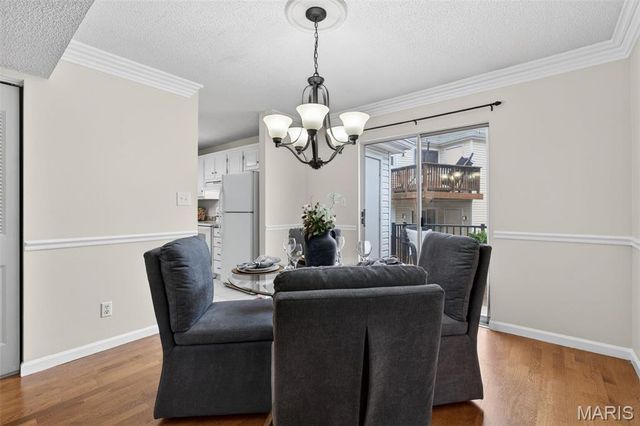 9137 Wrenwood Lane, Brentwood, MO 63144