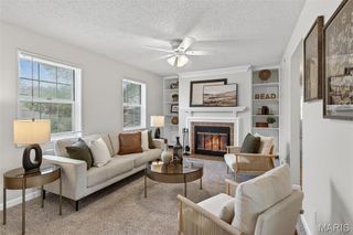 9137 Wrenwood Lane, Brentwood, MO 63144