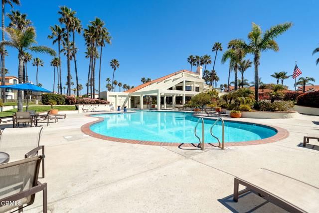 2202 Martinique Lane, Oxnard, CA 93035