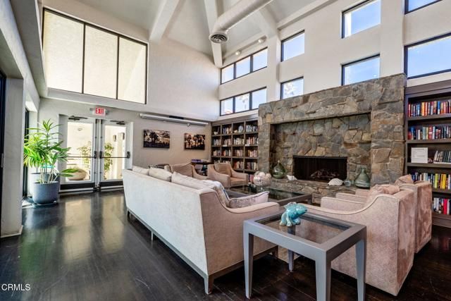 2202 Martinique Lane, Oxnard, CA 93035