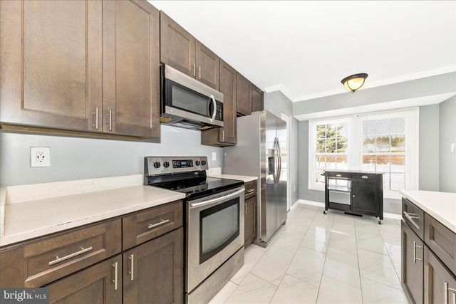 2160 COLLINGWOOD LN, Frederick, MD 21702