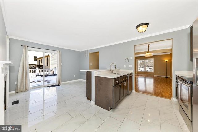 2160 COLLINGWOOD LN, Frederick, MD 21702