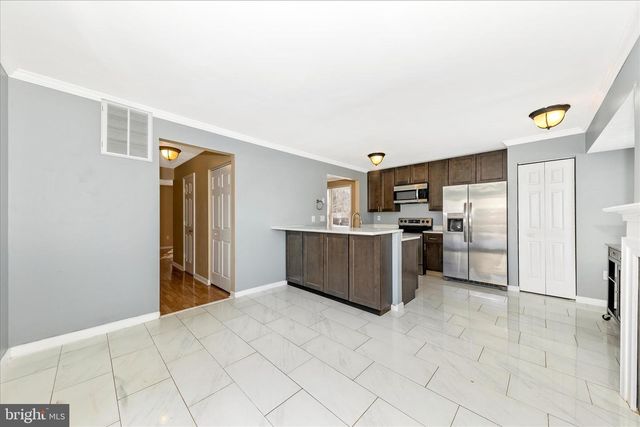 2160 COLLINGWOOD LN, Frederick, MD 21702