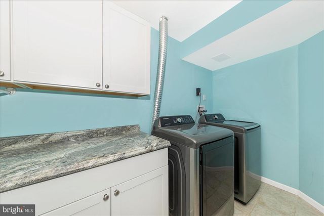 2160 COLLINGWOOD LN, Frederick, MD 21702