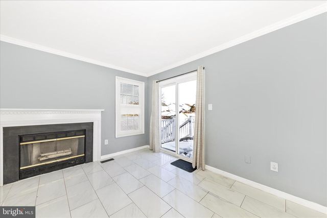 2160 COLLINGWOOD LN, Frederick, MD 21702