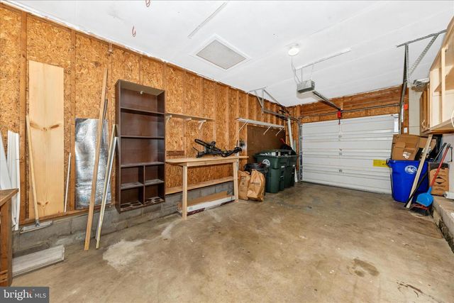 2160 COLLINGWOOD LN, Frederick, MD 21702