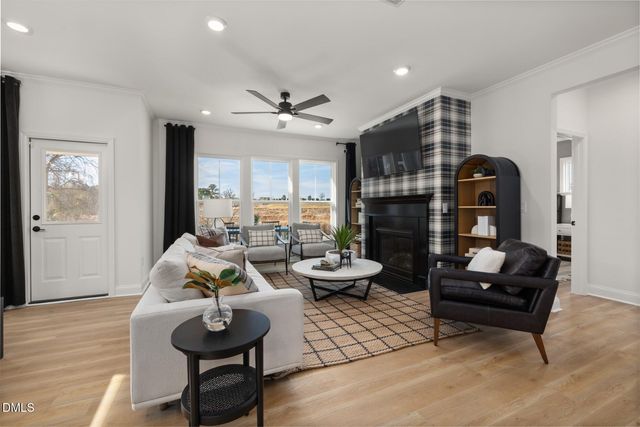 2105 Saunders Farm Way, Willow Spring, NC 27592