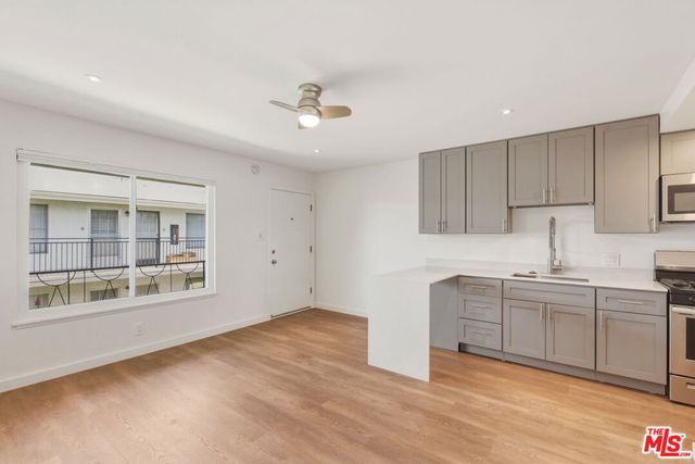 1427 9th Street H, Santa Monica, CA 90401