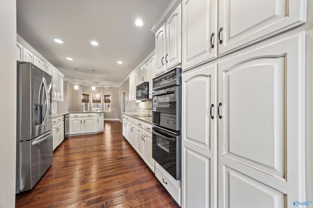 3016 Tantallon Drive, Owens Cross Roads, AL 35763