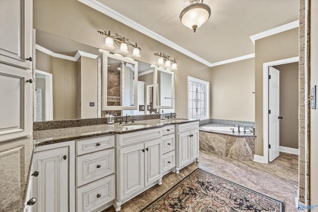 3016 Tantallon Drive, Owens Cross Roads, AL 35763