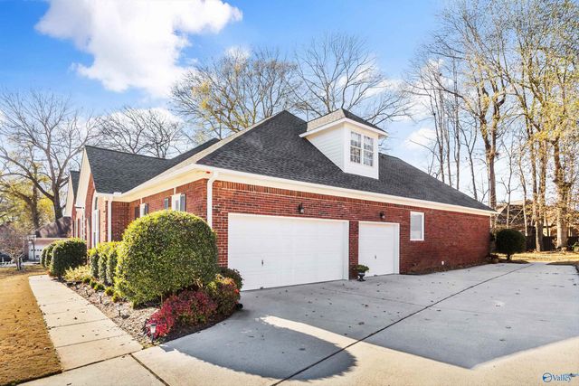 3016 Tantallon Drive, Owens Cross Roads, AL 35763