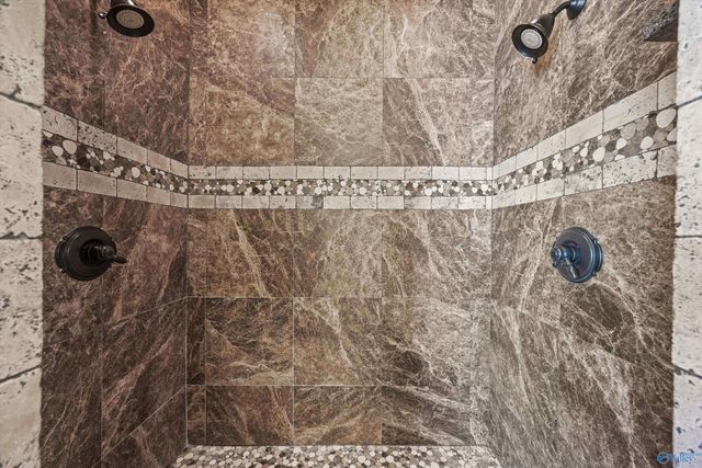 3016 Tantallon Drive, Owens Cross Roads, AL 35763