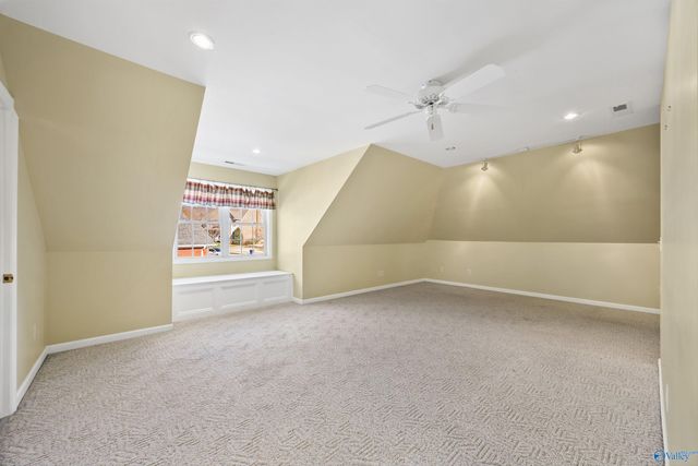 3016 Tantallon Drive, Owens Cross Roads, AL 35763