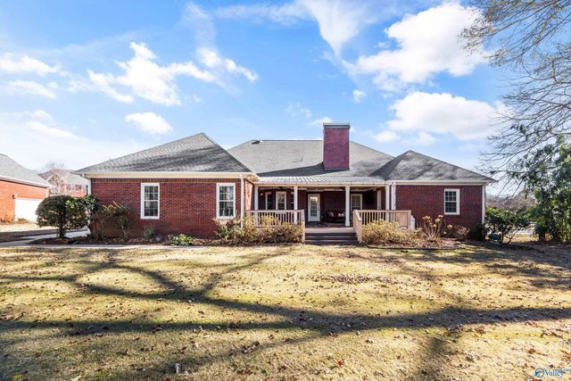 3016 Tantallon Drive, Owens Cross Roads, AL 35763