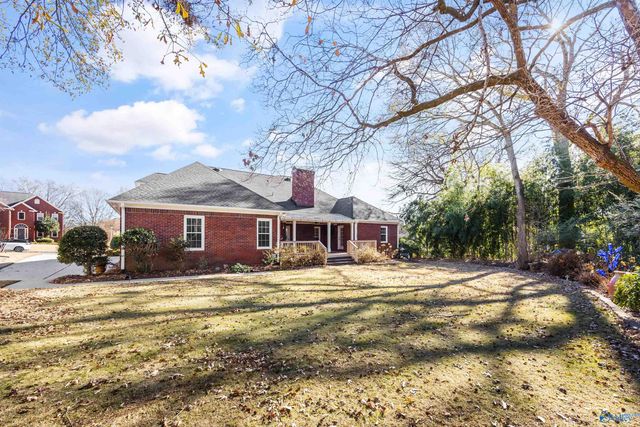 3016 Tantallon Drive, Owens Cross Roads, AL 35763