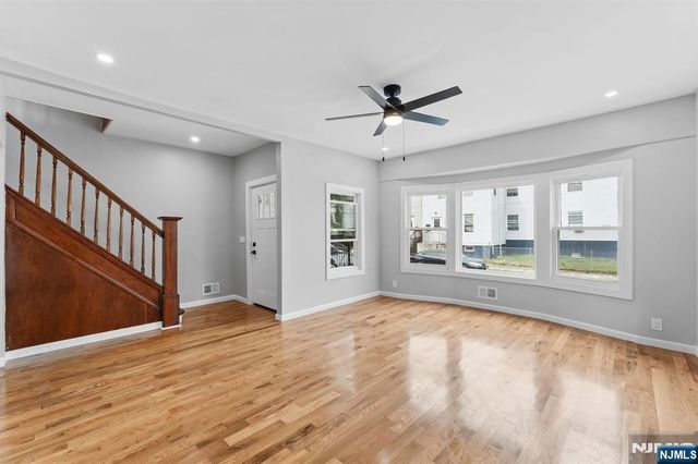 140 Brookside Avenue, Irvington, NJ 07111