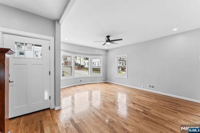 140 Brookside Avenue, Irvington, NJ 07111