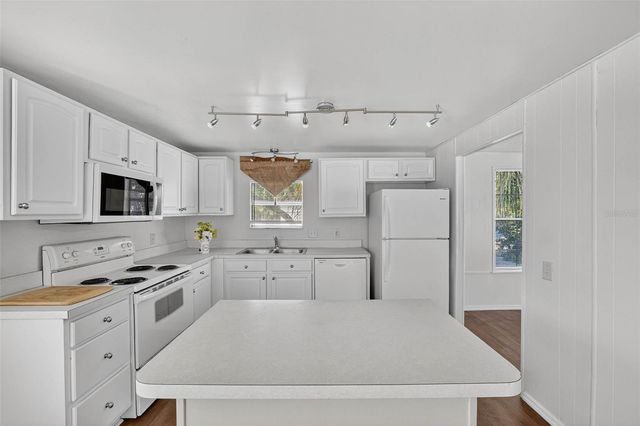 827 INDIAN BLUFF, Winter Haven, FL 33880