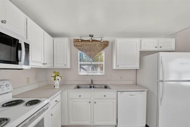 827 INDIAN BLUFF, Winter Haven, FL 33880