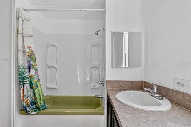 827 INDIAN BLUFF, Winter Haven, FL 33880