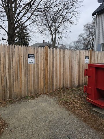 12 Hall St 12, Quincy, MA 02169