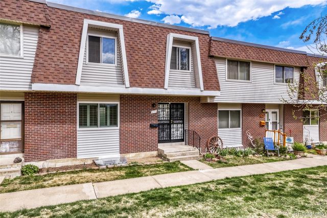 625 S Xenon Court, Lakewood, CO 80228