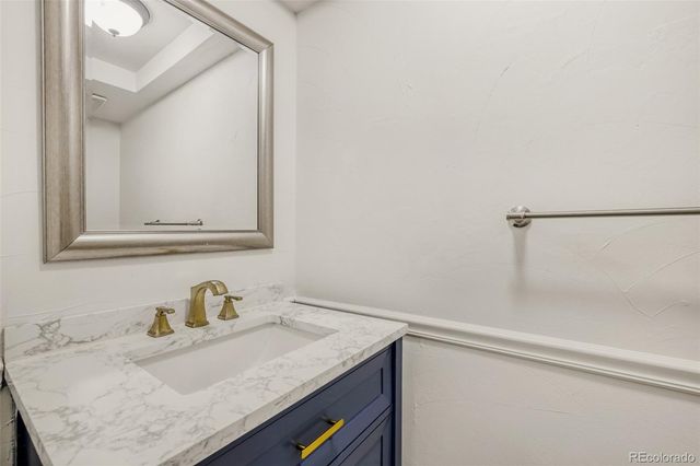 625 S Xenon Court, Lakewood, CO 80228