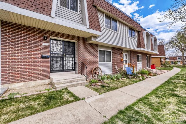 625 S Xenon Court, Lakewood, CO 80228