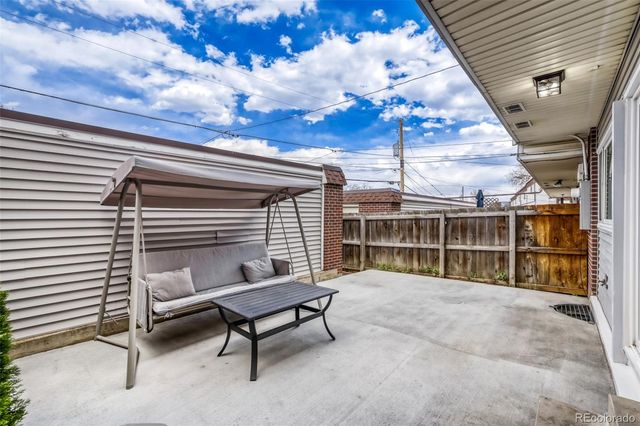 625 S Xenon Court, Lakewood, CO 80228