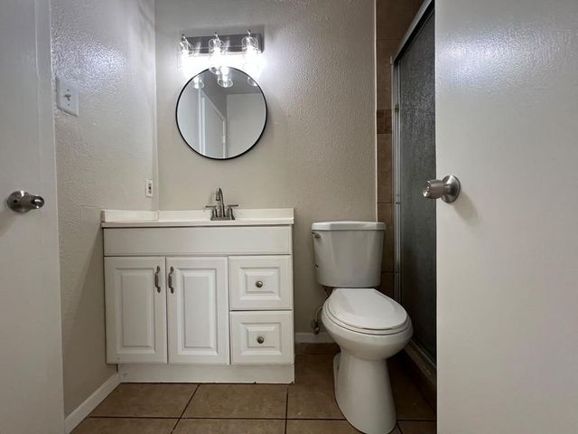 9311 Crescent Moon Drive, Houston, TX 77064