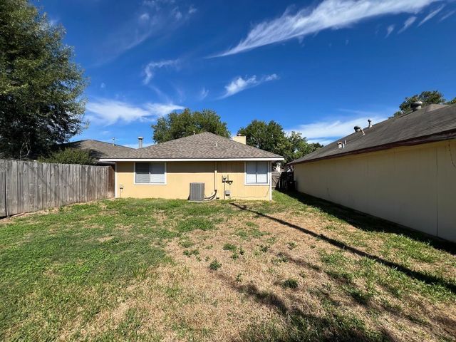 9311 Crescent Moon Drive, Houston, TX 77064