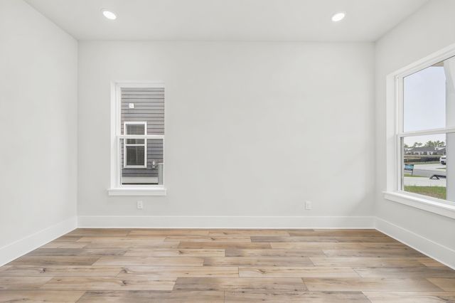 996 Triton Ave., Little River, SC 29566
