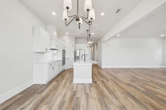 996 Triton Ave., Little River, SC 29566