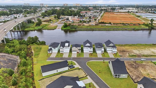 996 Triton Ave., Little River, SC 29566