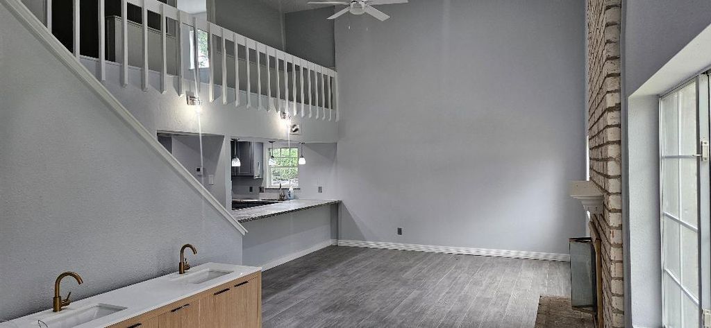 9310 Lugary Drive, Houston, TX 77074
