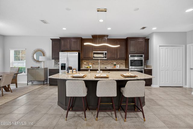 514 HERON LANDING Road, St. Johns, FL 32259