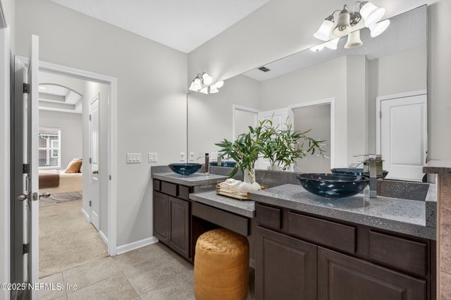 514 HERON LANDING Road, St. Johns, FL 32259