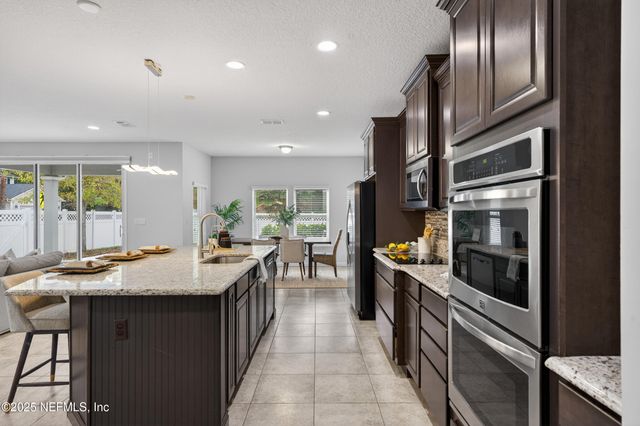 514 HERON LANDING Road, St. Johns, FL 32259