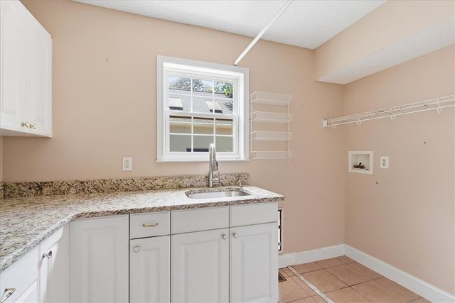 212 Watersedge Drive, Boiling Springs, SC 29316