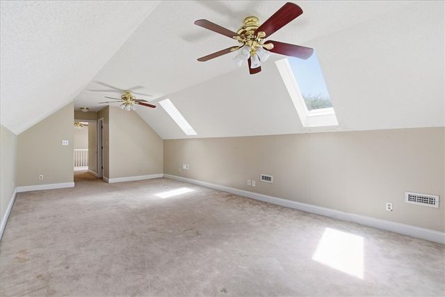 212 Watersedge Drive, Boiling Springs, SC 29316