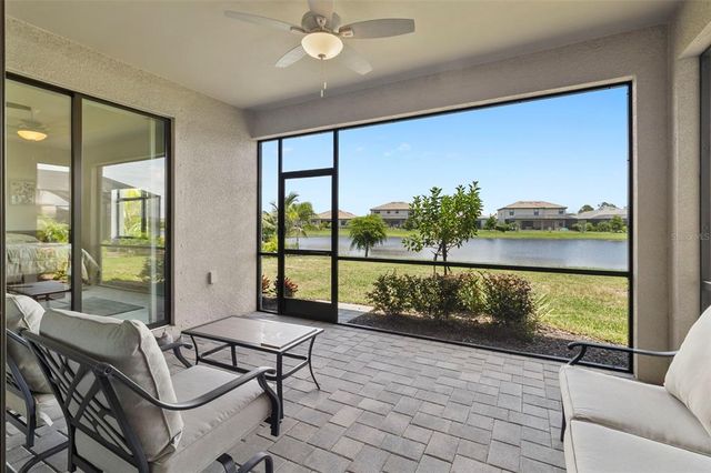 4961 SEAFOAM TRAIL, Bradenton, FL 34211