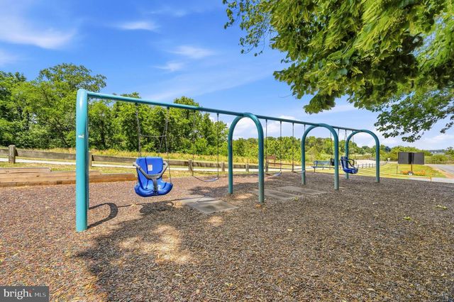 4921 OLIVE ST, Shady Side, MD 20764