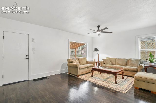 1017 E Evans Avenue, Pueblo, CO 81004