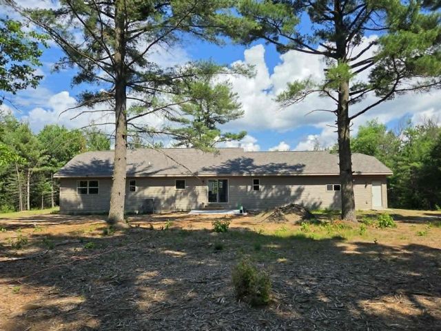 8894 VOIT LANE, Nekoosa, WI 54457