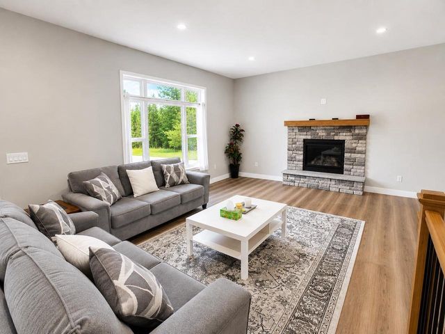 8894 VOIT LANE, Nekoosa, WI 54457