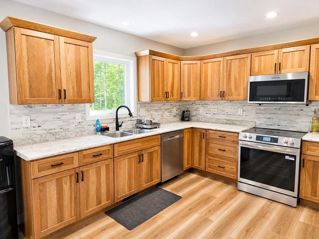 8894 VOIT LANE, Nekoosa, WI 54457
