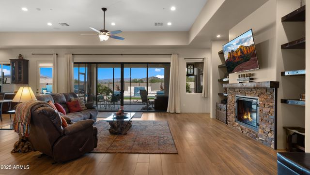 34709 N 48th Street, Cave Creek, AZ 85331