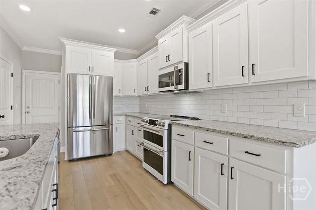 108 Whitebark Trail, Richmond Hill, GA 31324