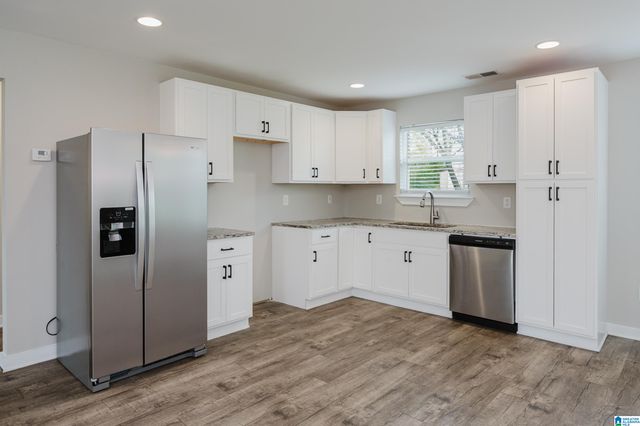 225 4TH COURT, Pleasant Grove, AL 35127